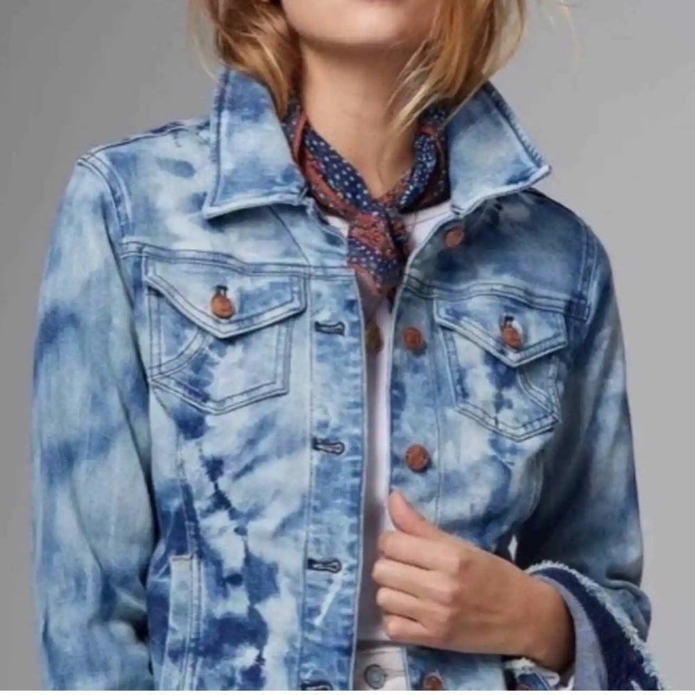 Anthropologie Light and Dark Blue Tie-Dye Denim Jacket